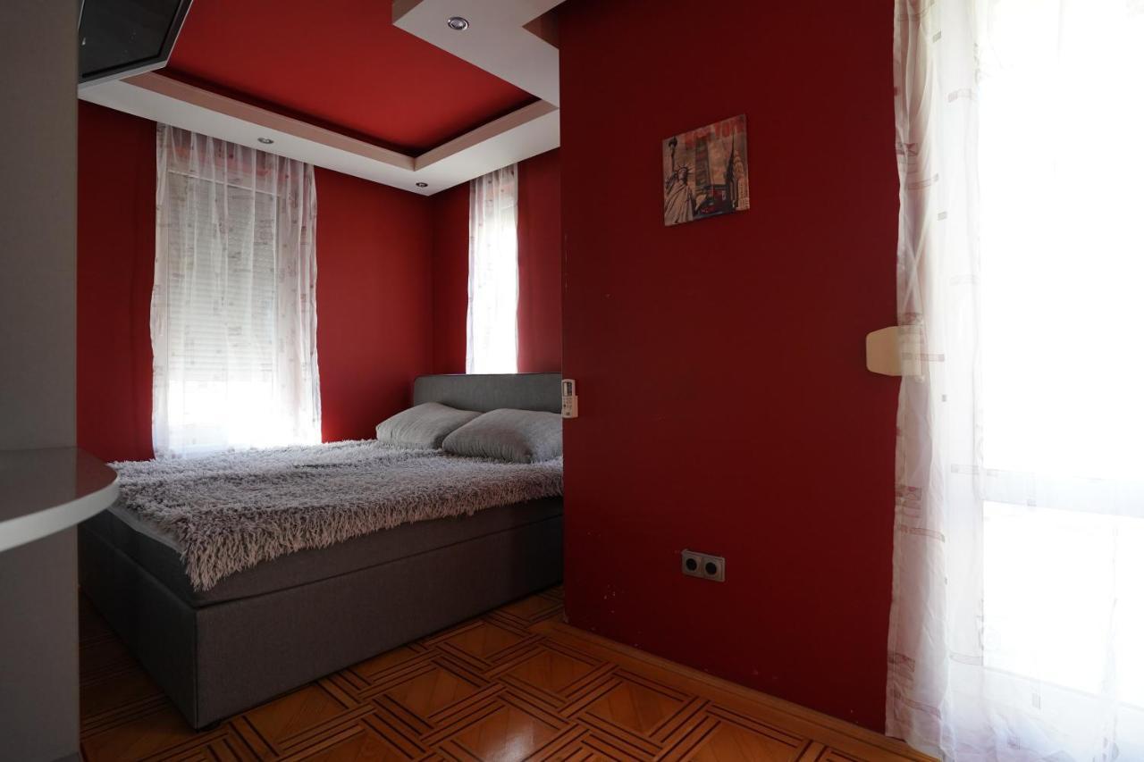 Ferienwohnung The Pearl Of Buda Budapest Exterior foto